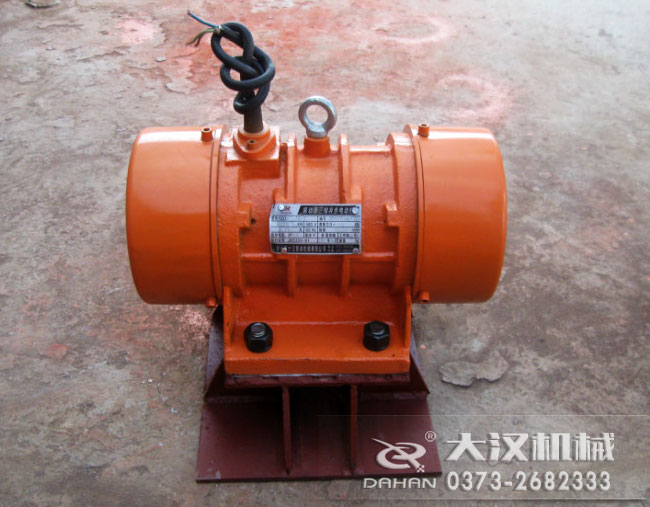 倉壁振動器 倉壁振動器