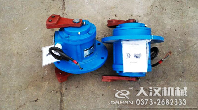 立式振動電機 立式振動電機