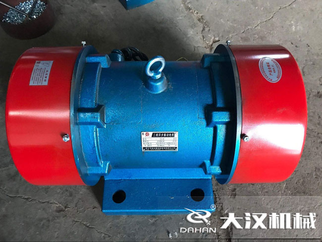 YZO振動電機(jī) YZO振動電機(jī)